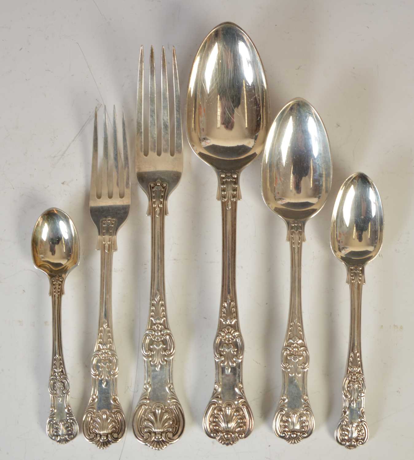 Antiques & Interiors