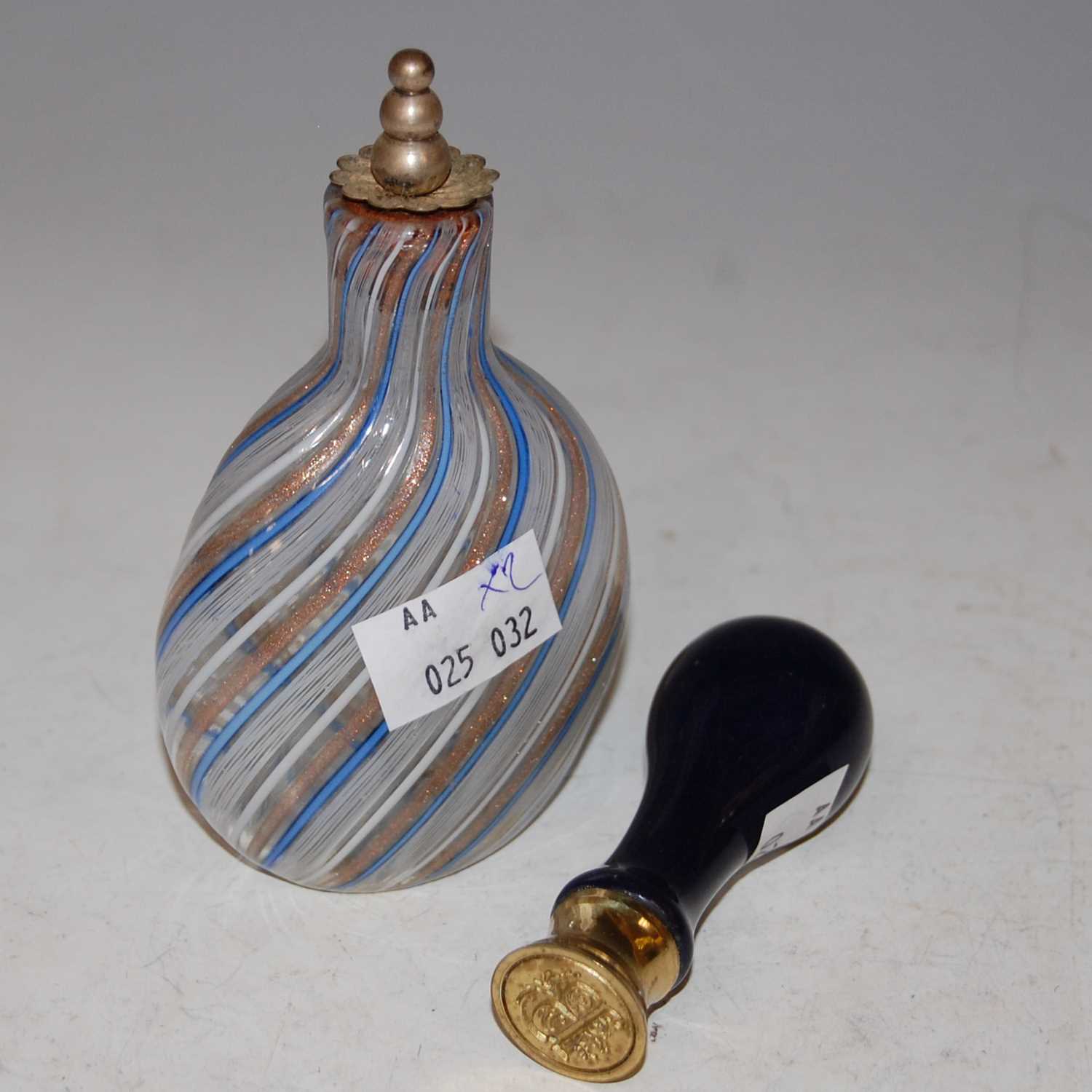 Lot 97 - A late 19th century/ early 20th century clear...