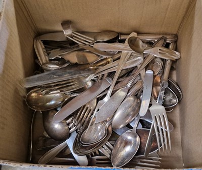 Lot 533 - A box of assorted EPNS flatware.