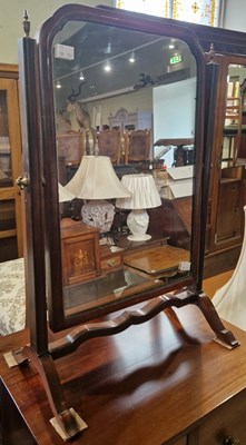 Lot 700 - An early 20th century mahogany dressing table...