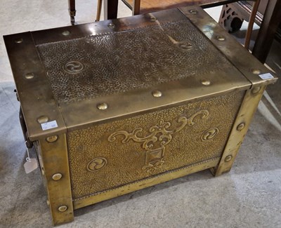 Lot 722 - An early 20th century Arts and Crafts style...