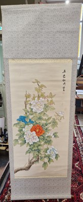 Lot 635 - A Chinese painted silk scroll, decorated with...