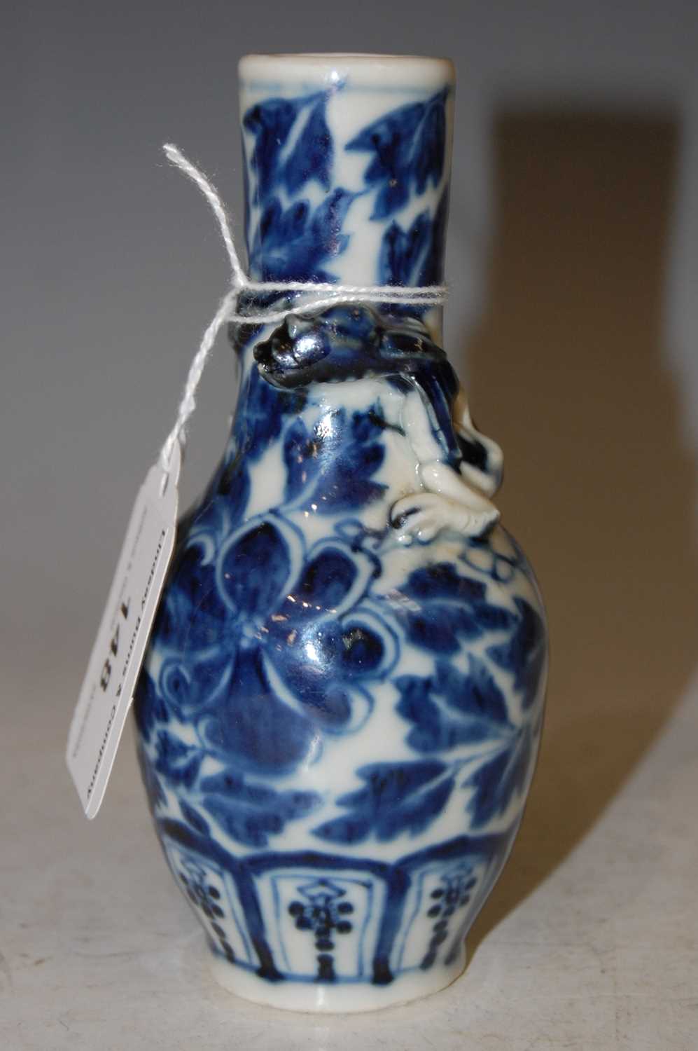 Lot 148 - A Chinese blue and white porcelain miniature...