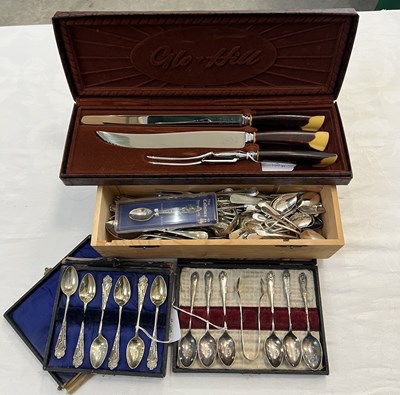 Lot 406 - A collection of EPNS flatware to include a...