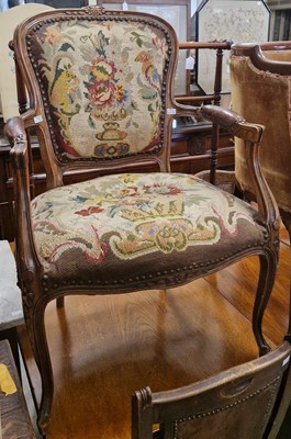 Lot 790 - An early 20th century beechwood Fauteuil...