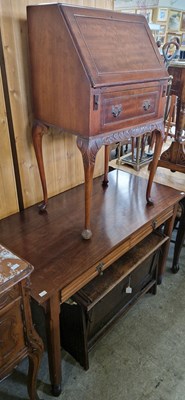 Lot 765 - An antique mahogany side table by Gillow & Co,...