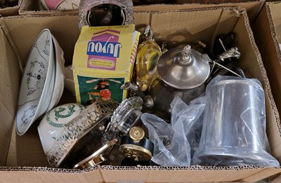 Lot 589 - Two boxes - miscellaneous mixed items to...