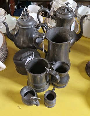 Lot 472 - A collection of pewter to include large...