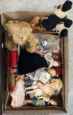 Lot 569 - Box - assorted Antique and later dolls and...