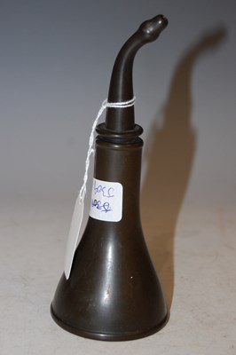 Lot 189 - A novelty vintage ear trumpet.