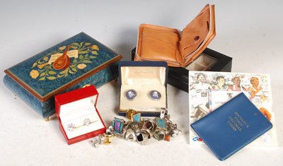 Lot 115 - A collection of various items to include...