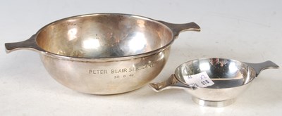 Lot 129 - An early 20th century silver quaich, Sheffield...