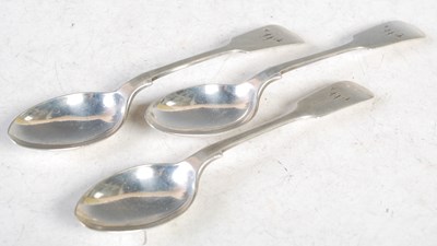 Lot 191 - Three Sheffield silver teaspoons, fiddle...