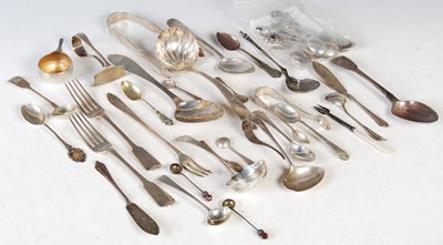 Lot 194 - A collection of assorted silver flatware,...