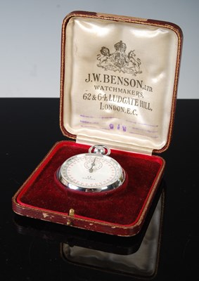 Lot 288 - A vintage Omega stopwatch in fitted box for J...
