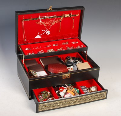 Lot 326 - A large box of assorted costume jewellery.