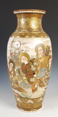 Lot 577 - A large Japanese Satsuma pottery vase, Meiji...