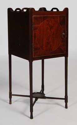 Lot 21 - A 19th century mahogany and boxwood lined...