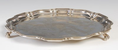 Lot 354 - A George V silver salver, Birmingham, 1932,...