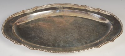 Lot 380 - A George III silver platter, London, 1784,...