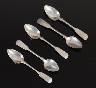 Lot 308 - A set of five Victorian silver teaspoons,...