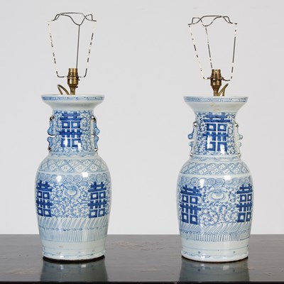 Lot 167 - A pair of Chinese blue and white porcelain...