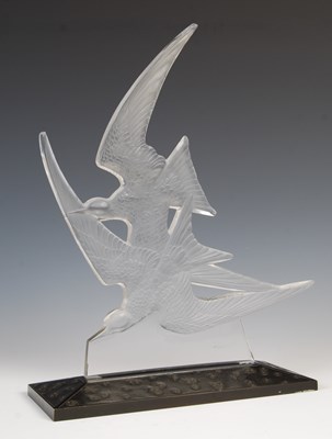 Lot 474 - Hirondelles, Lalique, a clear and frosted...