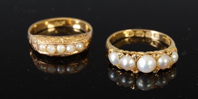 Lot 382D - An 18ct gold and split pearl ring, set with a...