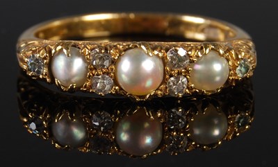 Lot 35 - A yellow metal diamond chip and split pearl...