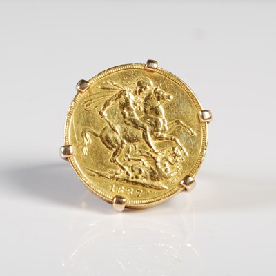 Lot 208 - A Victorian gold sovereign dated 1887 mounted...