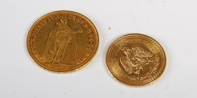 Lot 245 - A Hungarian gold ten Korona coin, together...