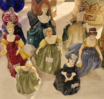 Lot 422 - Seven assorted Royal Doulton figures to...