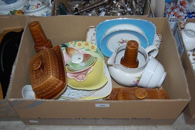 Lot 509 - Box - assorted ceramics