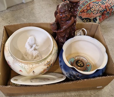 Lot 555 - A box of assorted ceramics to include two...