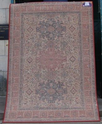 Lot 927 - A machine-made Keshan Supreme rug,...