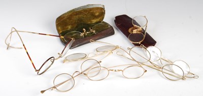 Lot 84Q - Eight pairs of assorted vintage spectacles.