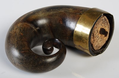 Lot 332 - A large early 19th century Scottish curly horn...