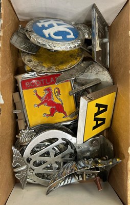 Lot 281 - A collection of AA, RAC and other motoring car...