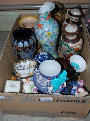 Lot 529 - A box of mixed ceramics to include two Chinese...