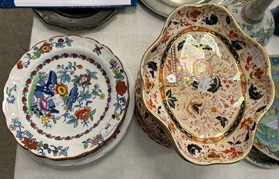 Lot 348 - A collection of ceramics to include a 19th...