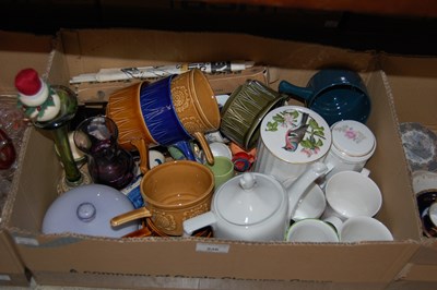 Lot 536 - Two boxes of mixed ceramics, etc.