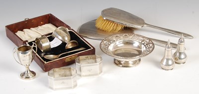 Lot 121E - A collection of assorted silver to include...