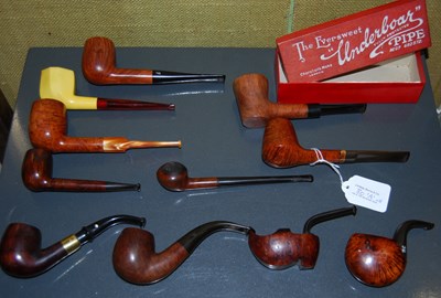 Lot 80A - A collection of eleven assorted vintage pipes...