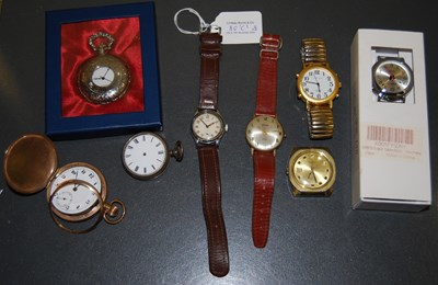 Lot 80C - Five assorted vintage gents wristwatches,...