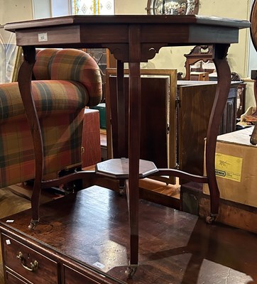 Lot 632 - An Edwardian and mahogany and boxwood lined...