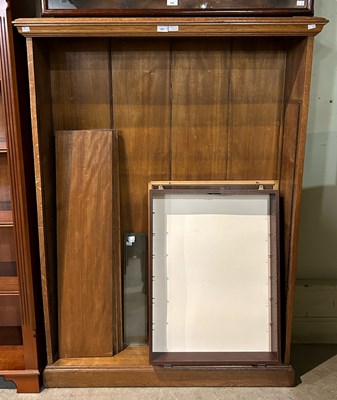 Lot 757 - An early 20th century oak open bookcase with...