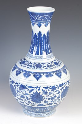 Lot 818 - A Chinese porcelain blue and white Ming style...