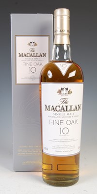Lot 762 - A boxed bottle of The Macallan Single Malt...