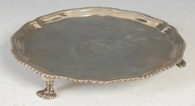 Lot 495 - A George III silver salver, London, 1771,...