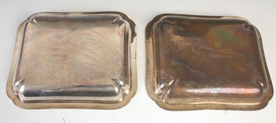 Lot 552 - A pair of George III silver tureens and covers,...